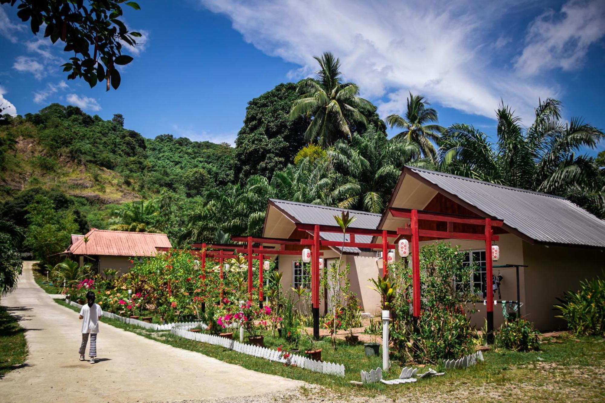 Timba Garden Free Town And Jetty Transport Hotel Semporna Ngoại thất bức ảnh