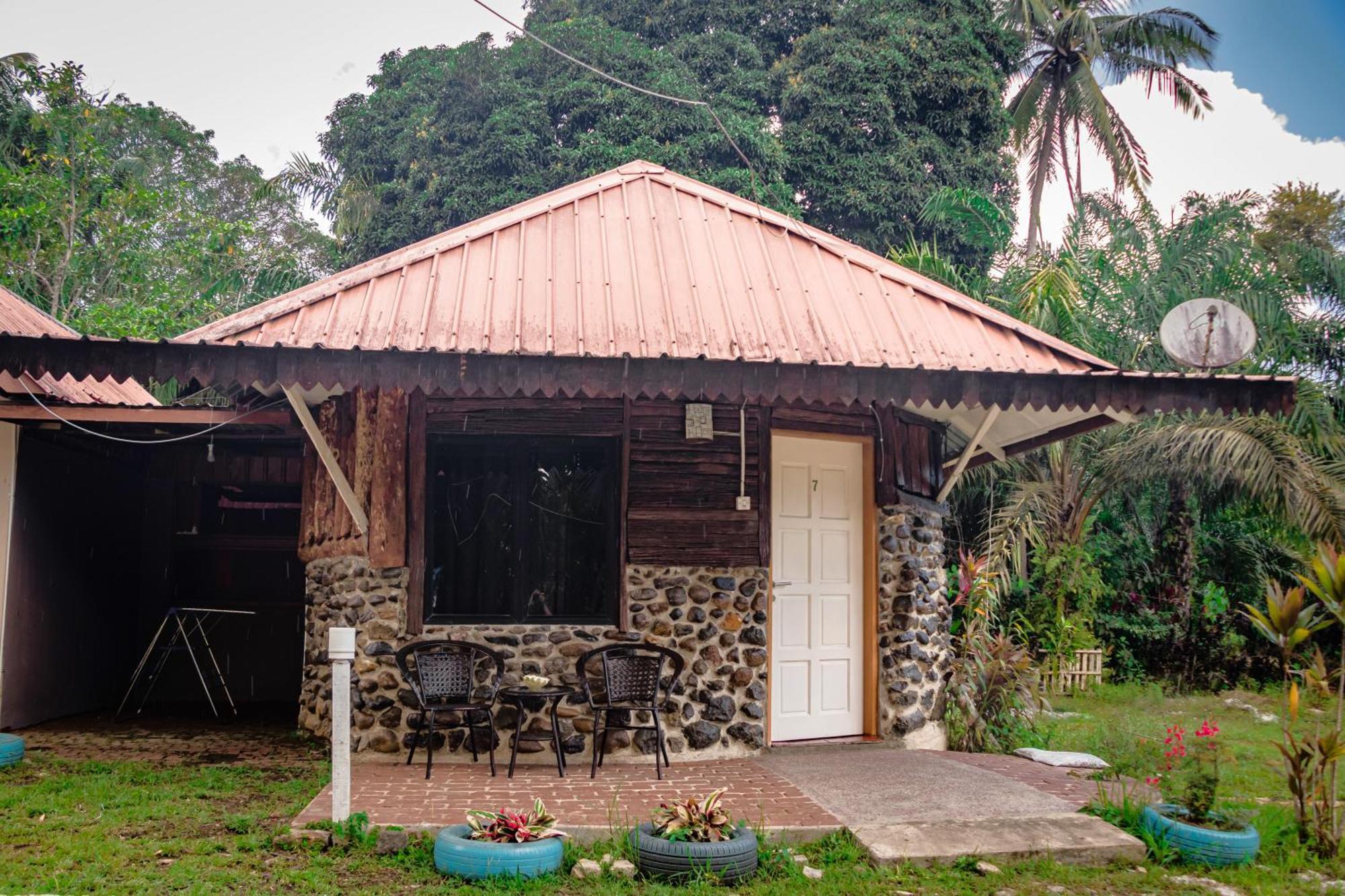 Timba Garden Free Town And Jetty Transport Hotel Semporna Ngoại thất bức ảnh