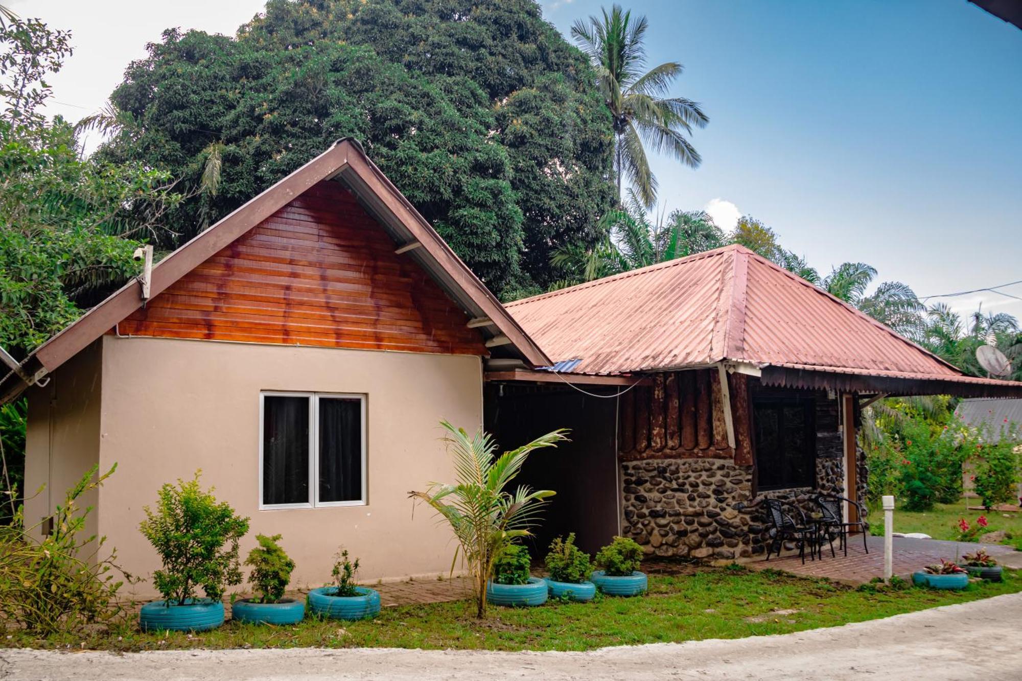 Timba Garden Free Town And Jetty Transport Hotel Semporna Ngoại thất bức ảnh