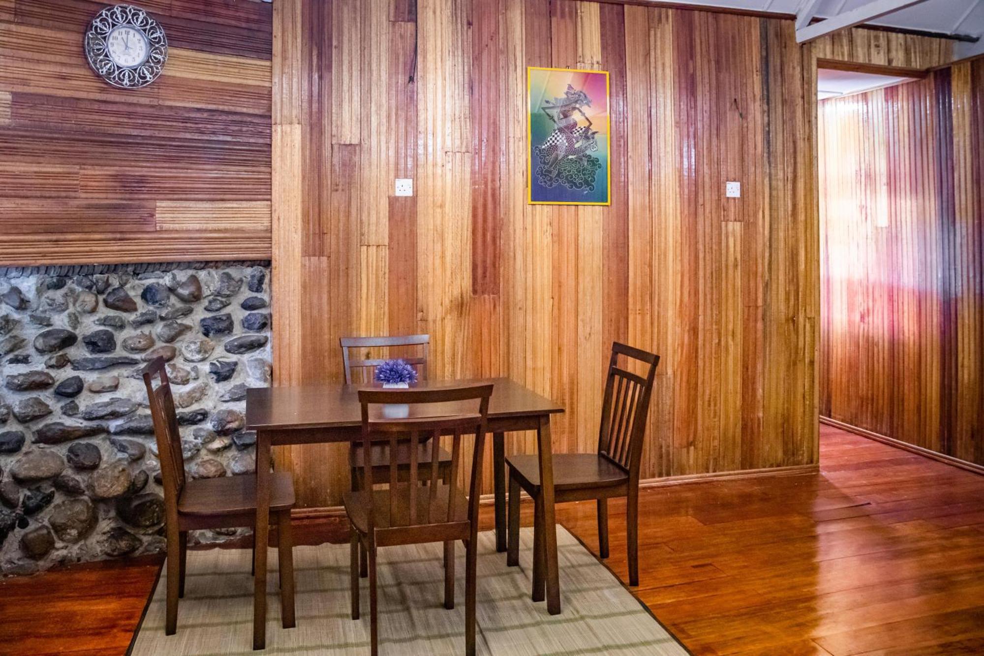 Timba Garden Free Town And Jetty Transport Hotel Semporna Ngoại thất bức ảnh